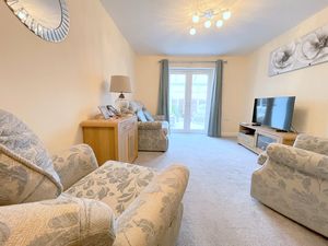 SPRINGFIELD MEADOWS- click for photo gallery